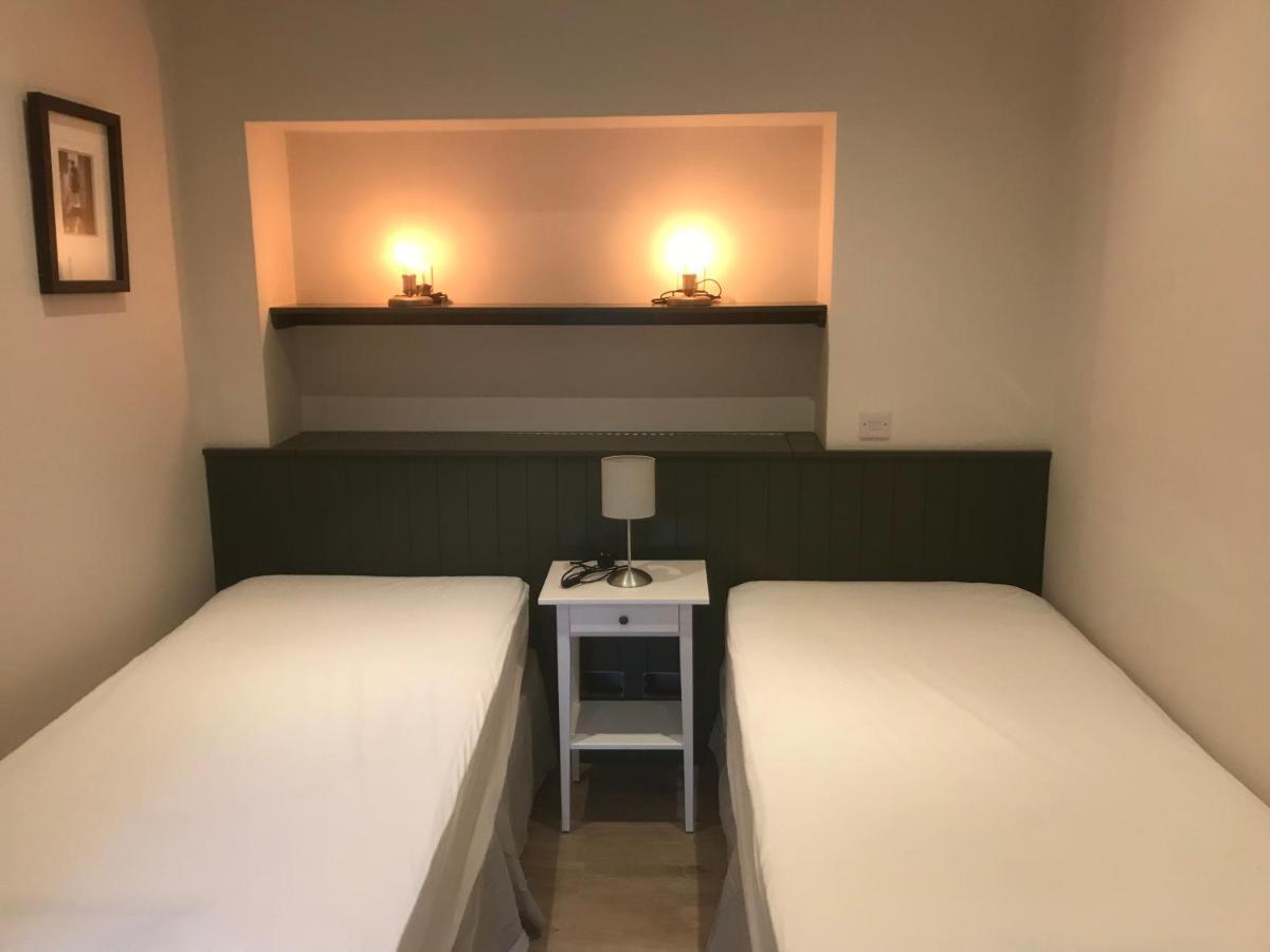 Eyre Luxury Apartment Γκάλγουεϊ Εξωτερικό φωτογραφία